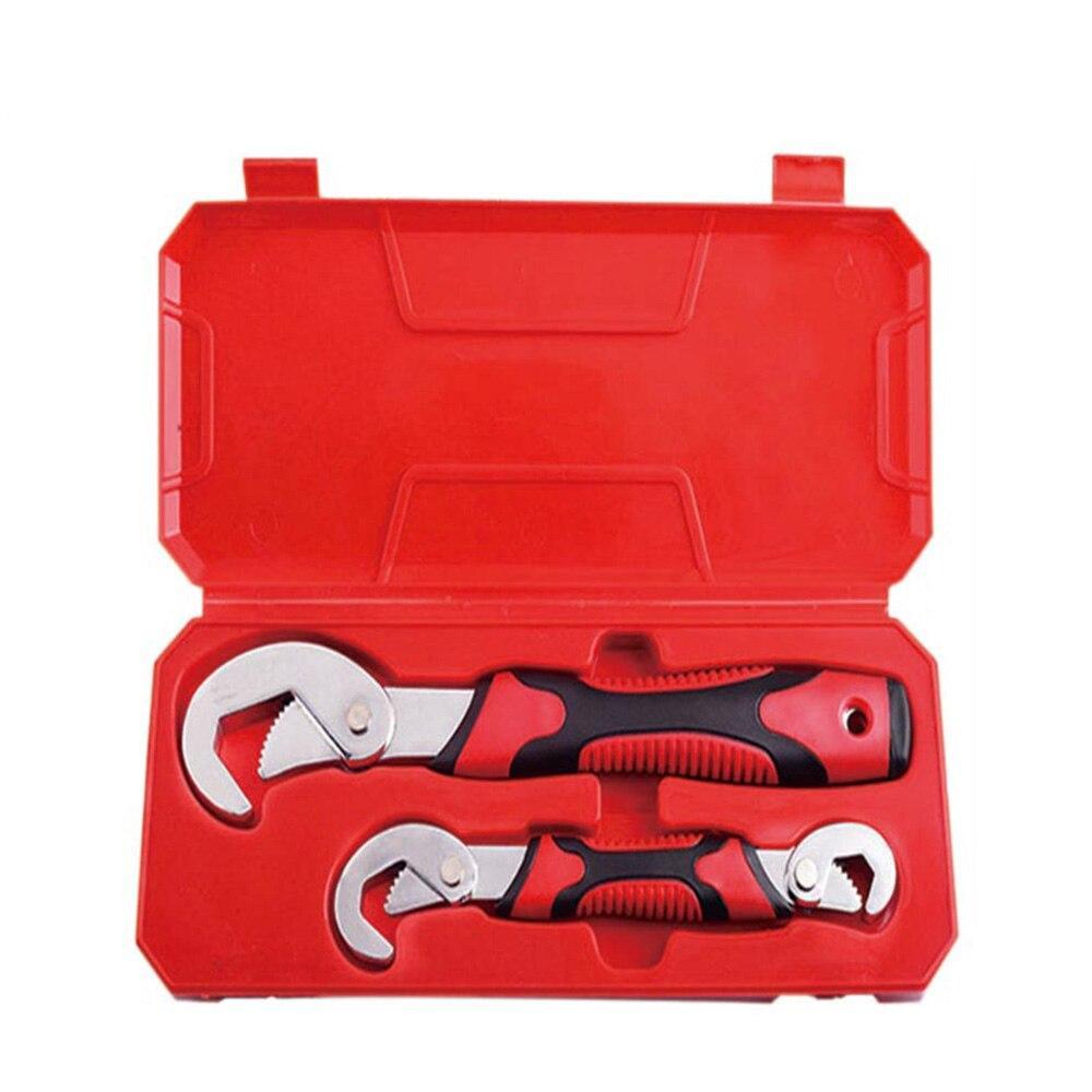 Universal Ratchet Wrench Set