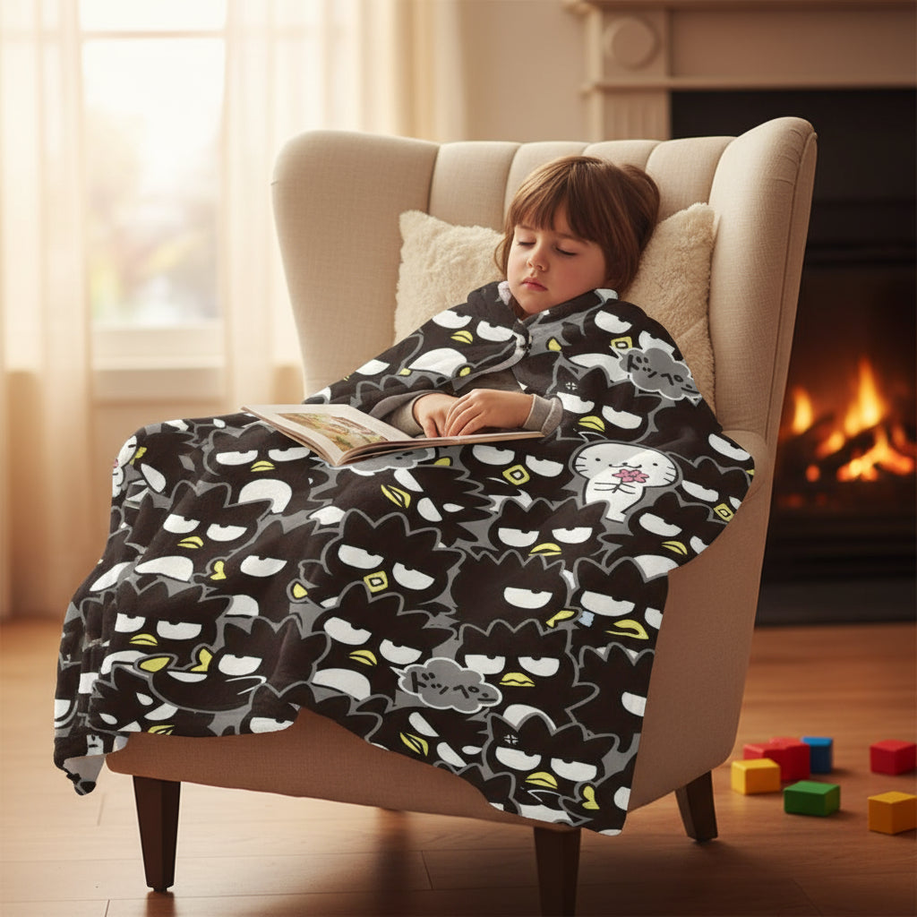 Kitty Flannel Blanket – Soft Plush Throw with Cat & Floral Pattern for Bed, Couch & Travel Comfort
