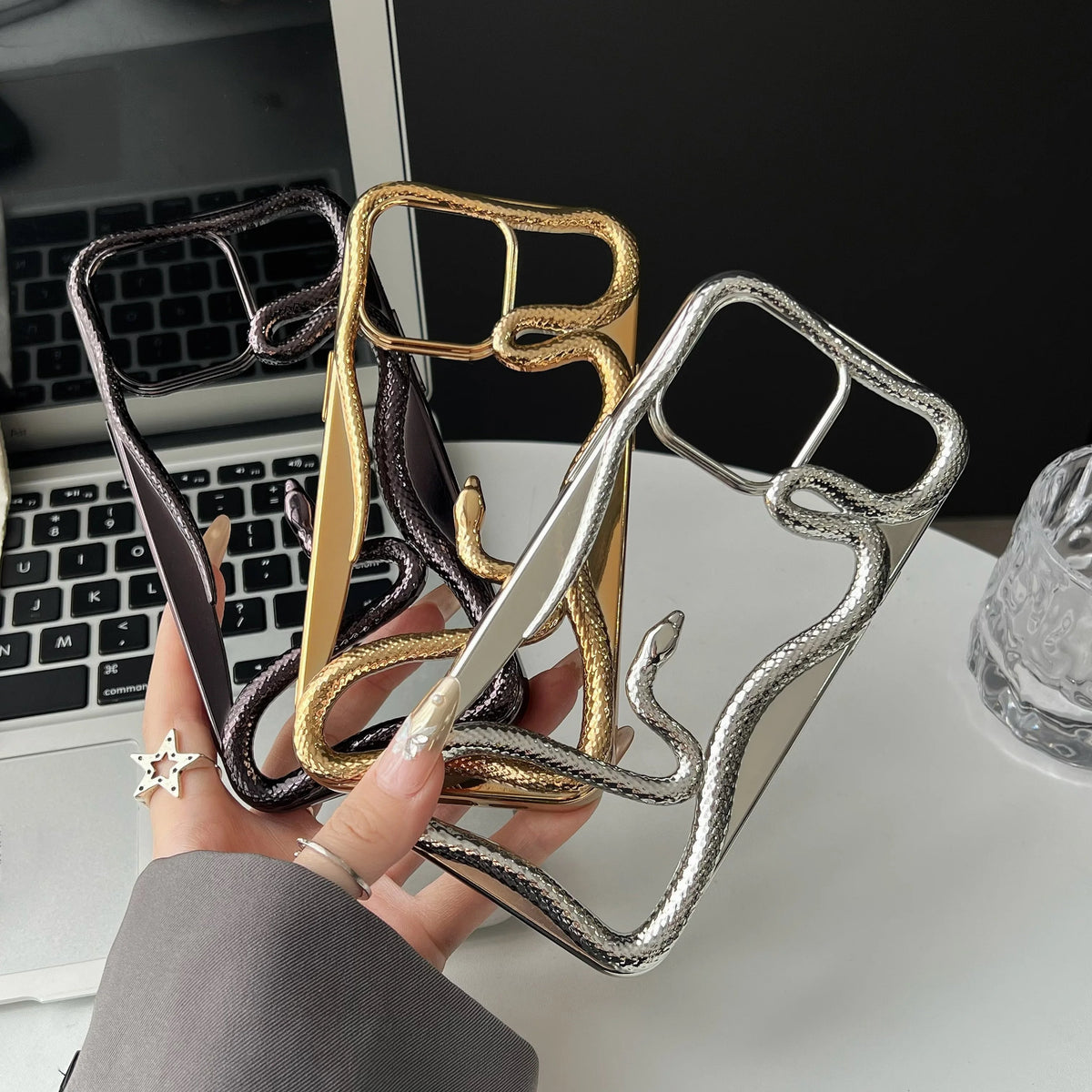 Electroplated Hollow Snake Phone Case – Shockproof Soft TPU Cover for iPhone