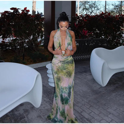 Bold Contrast Tie Dye Deep V-Neck Strap Dress – Backless Off-Shoulder Design for Spring Parties and Holidays