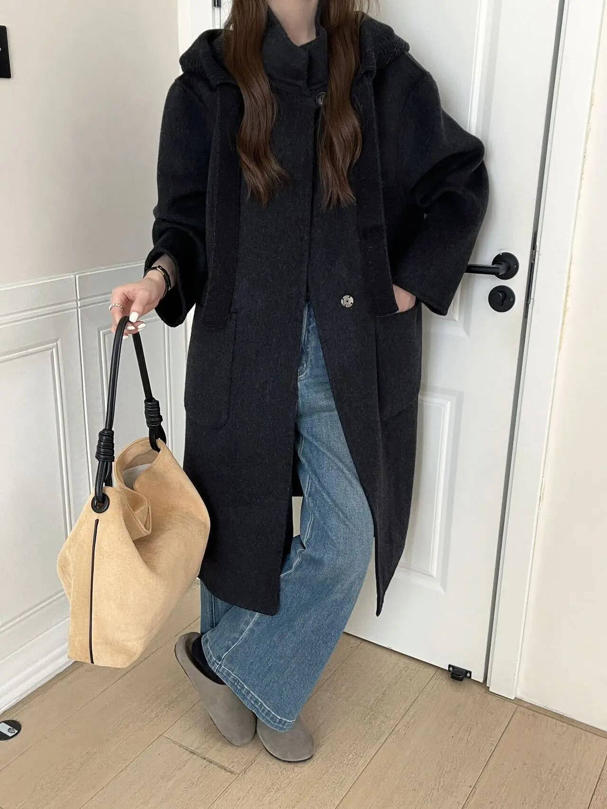 Women's Hooded Wool Coat – Thick Mid Length Winter Overcoat for Plus Size Comfort and Elegant Cold Weather Style