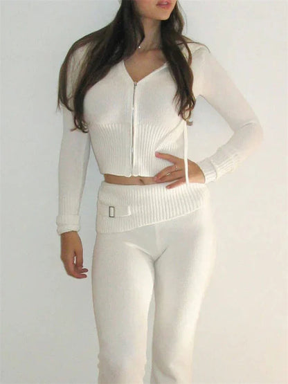 Trendy Knit Tracksuit – Cropped Hoodie & Trousers Set for Chic Comfort & Style